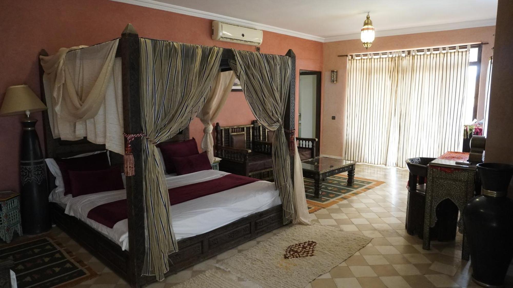 Riad Saida Atlas Lalla Takerkoust Luaran gambar